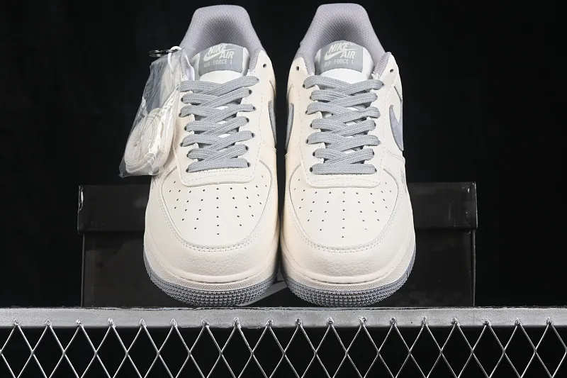 All categories Nk Air Force 1 Air Force series Nk Air Force 1 Low Air Force low-top Nike Air Force 1'07 Low joint model Air Force 1 low-top casual sneakers DN1688-824